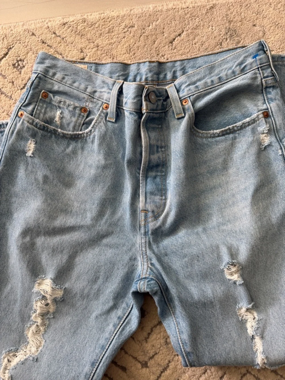 Levi's 501® premium cropped jeans